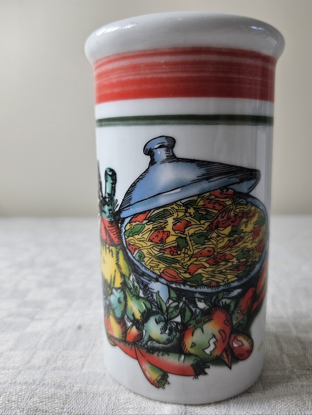 Unique, Vintage, large Parmesan Shakers, spaghetti Meal Design